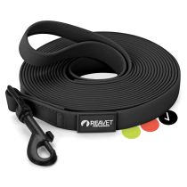 Entdecke die schwarze Schleppleine für Hunde von ReaVET ✔️ Stark, wetterfest und komfortabel ✔️ 10 Meter lang ➤ Bestelle einfach online bei Hoezo-Kado