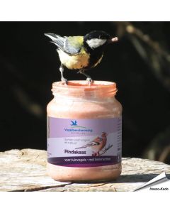 Vogel-Erdnussbutter Waldbeeren für Wildvögel ➤ Jetzt bestellen auf www.hoezo-kado.de