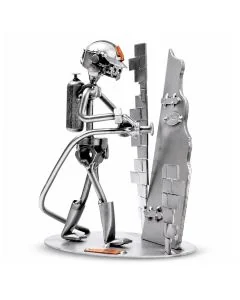 Hinz & Kunst brandweerman sculptuur met deur – metalen beeldje