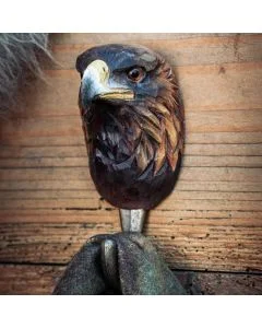 Kleiderhaken Steinadler von Wildlife Garden mit dunkelbraunem Adlerkopf, gelbem Schnabelansatz und Metallhaken