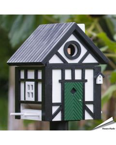 Multiholk Fachwerk von Wildlife Garden ✔️ Nistkasten und Futterhaus in einem ✔️ F&uuml;r kleine Gartenv&ouml;gel ✔️ Inspiriert nach skandinavischem Design ➤ Bestelle bei Hoezo-Kado