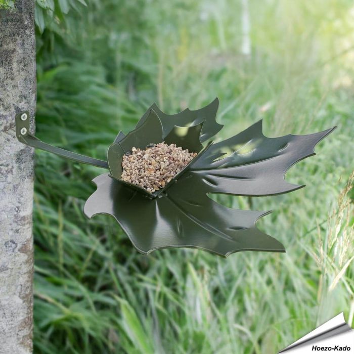 Stilvolle Wand-Futterschale in Blattform ✔️ Aus pulverbeschichtetem Metall, wetterfest & pflegeleicht ✔️ Für Meisen, Spatzen & Rotkehlchen ➤ Hoezo-Kado.de